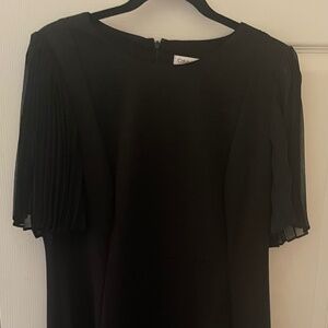 Calvin Klein black shift.